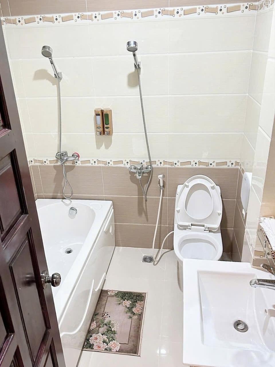 Ngoc Nam Hotel Ham Tan Luaran gambar